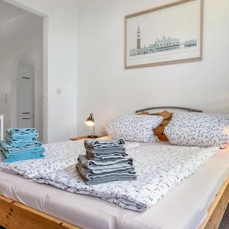 Huus Am Streek Padd Apartmán